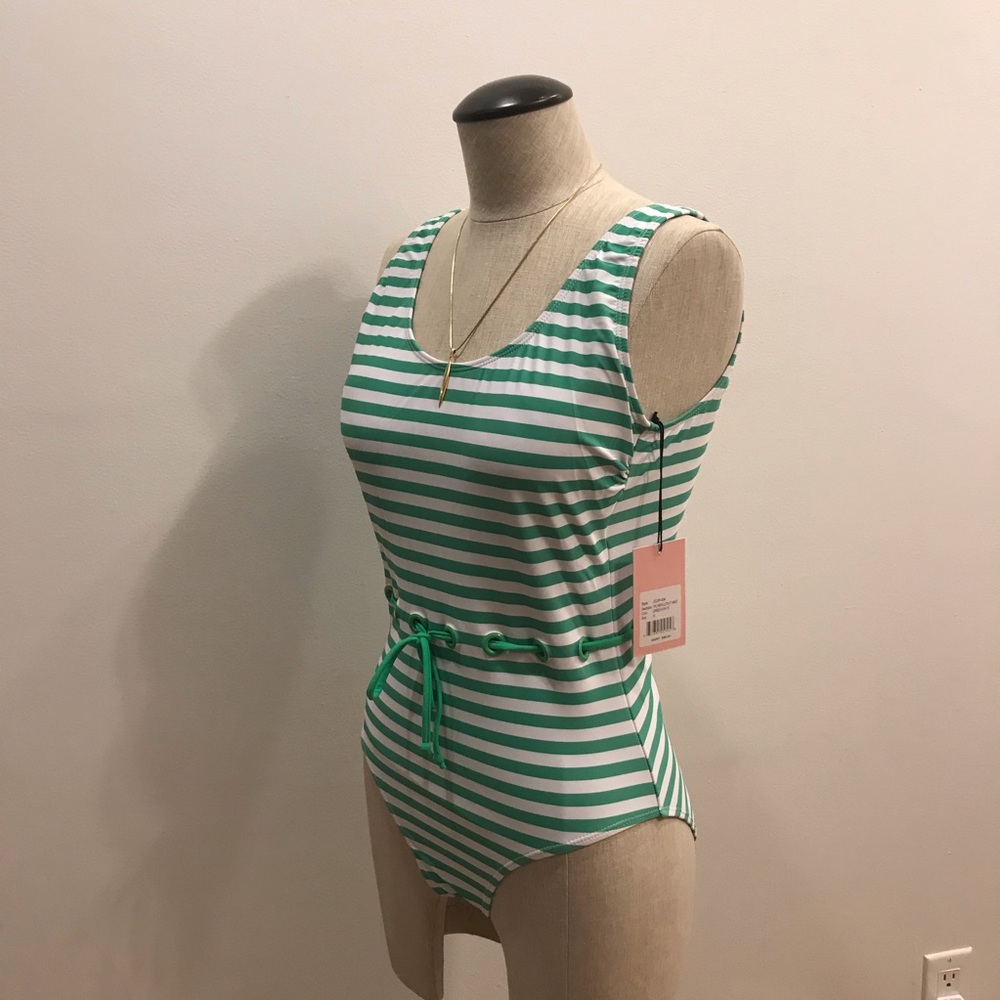 Juicy Couture ‘Crush on you’ one piece swimsuit. Size M. NWT - Picture 7 of 11